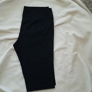 Capri pants